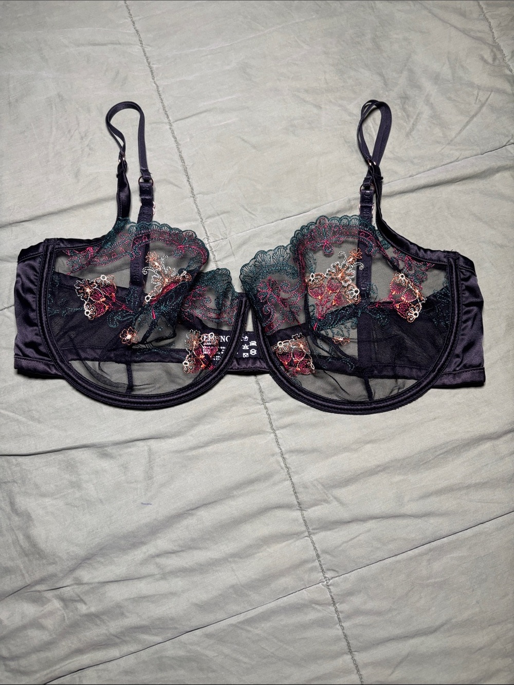 Lounge 3 Piece set w/ Black Bra, Garter Belt & Thong Jasmine - Picture 3 of 11